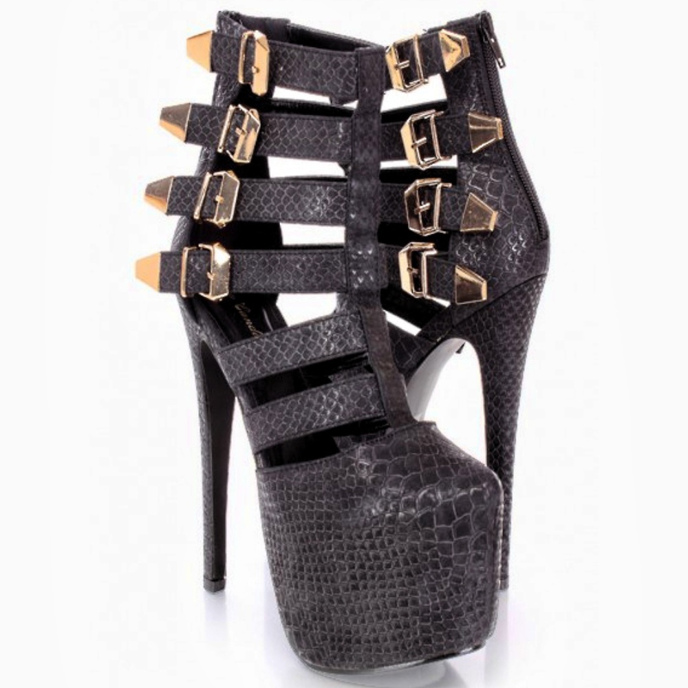 Eye Candie Timeless Heels View 2